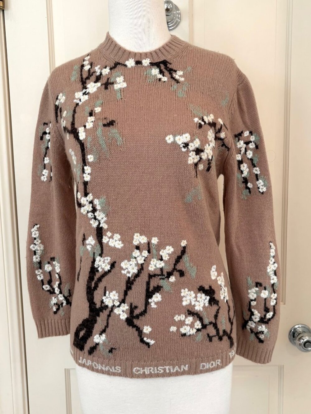 $2800 RARE Christian Dior "Jardin Japonais" 2017 Embroidered Cashmere Sweater 6
